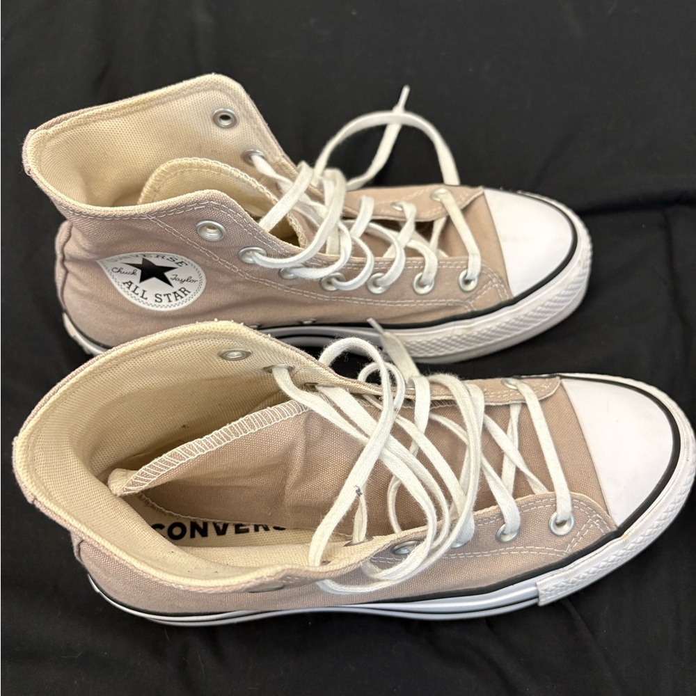 Converse High Top platform Sneakers -